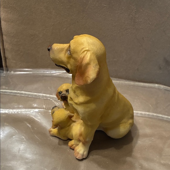 Yellow Labrador Dog & Puppy Figurine Set - Picture 2 of 8